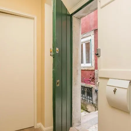 Alfama Stylish By Hosty Apartmán