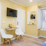 Alfama Stylish By Hosty Apartman *